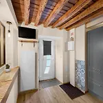 Appartement Duplex Calme & Cosy - 2 Min Gares & Proche Aeroport Beauvais