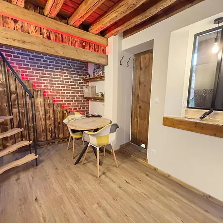 Duplex Calme & Cosy - 2 Min Gares & Proche Aeroport * Beauvais