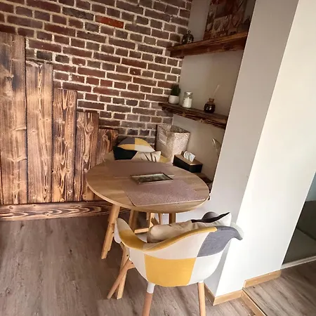 Duplex Calme & Cosy - 2 Min Gares & Proche Aeroport Beauvais